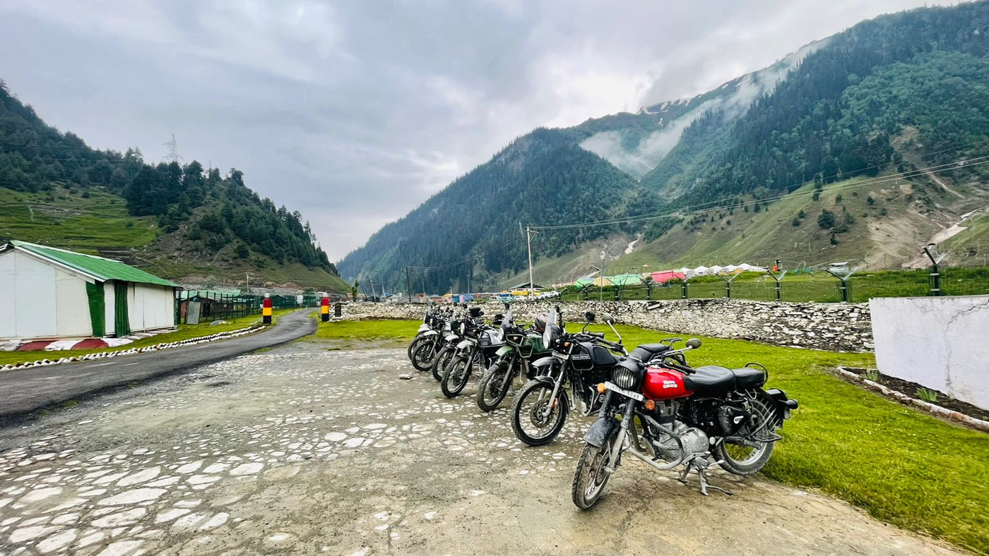 Top 5 Must-Have Accessories for Long Motorcycle Trips